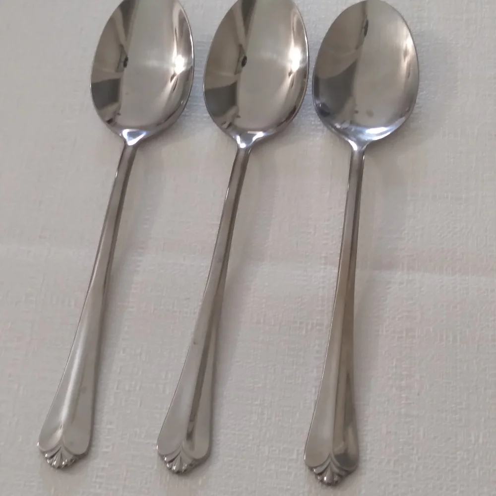 Potter and smith stainless flatware 3 teaspoons